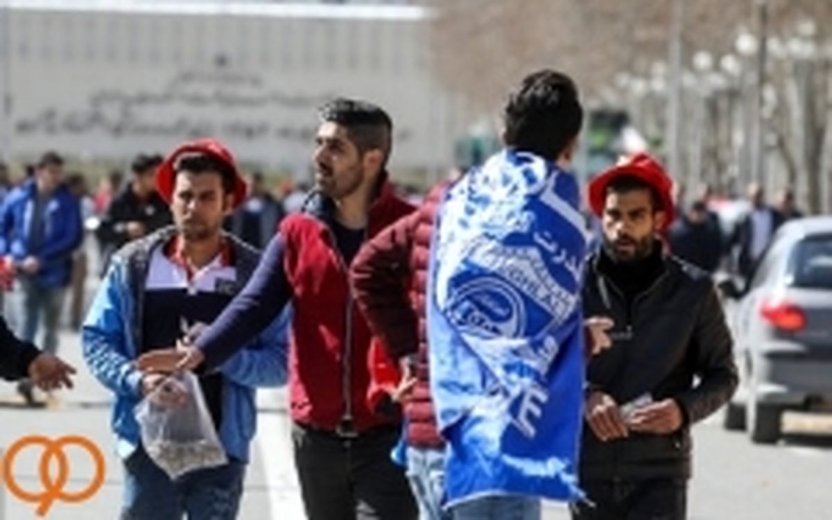 ابهام در فروش الکترونیکی تمام بلیتهای داربی ۸۸/ در "آزادی" بلیت فروخته میشود؟