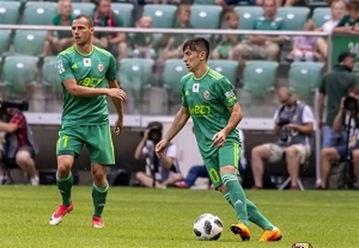 پیروزی اشلاسک وروتسواف با حضور 64 دقیقه ای احمدزاده