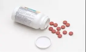 بیماران مبتلا به هپاتیت همدان با کمبود دارو مواجه اند