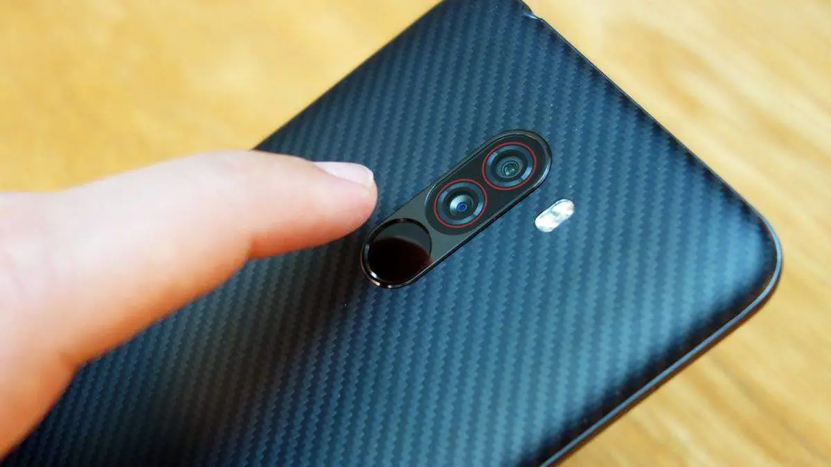 بررسی دوربین‌ پوکوفون F1: آیا باید کلاه‌ها را به احترام شیائومی از سر برداشت؟