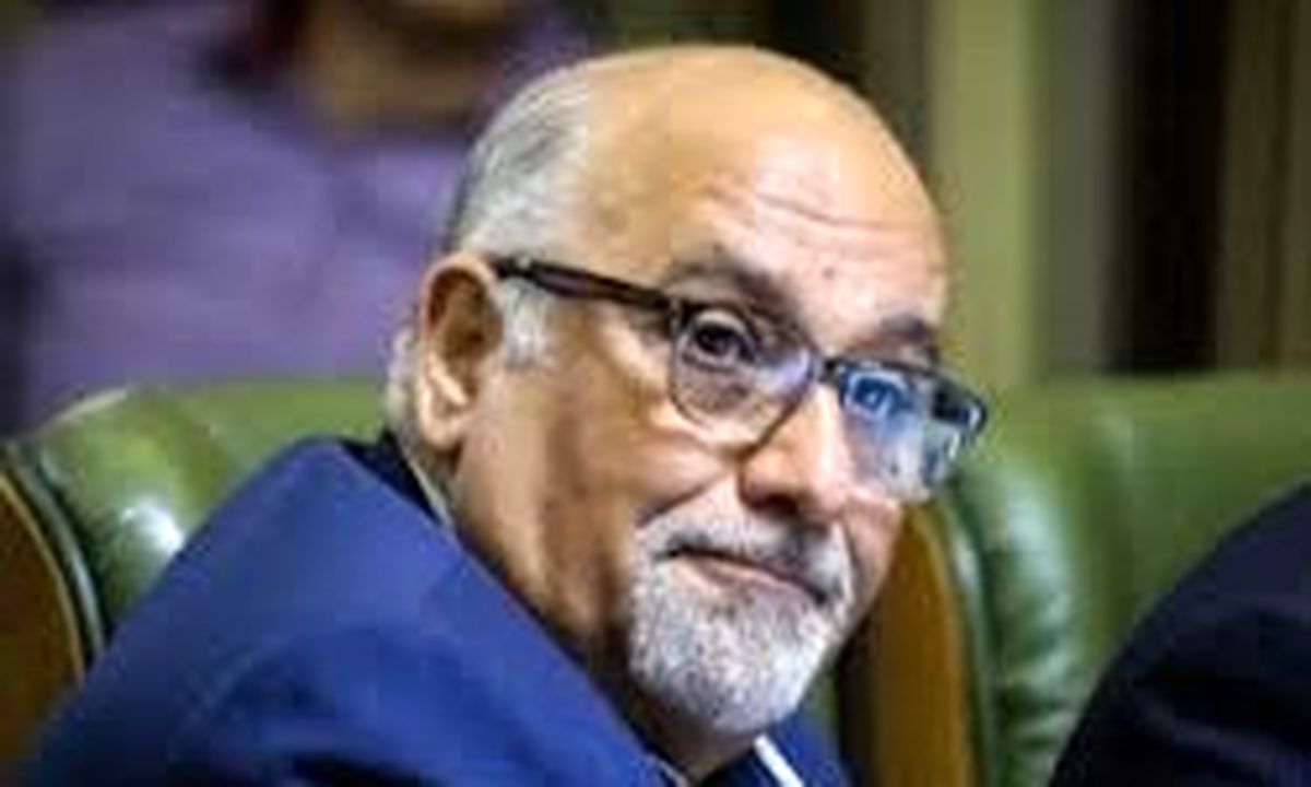 مظهر اصلی چشمهعلی خشک شده است/ هنوز آب وارد تونلهای مترو میشود