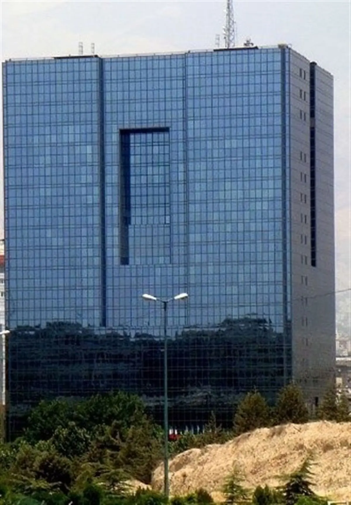 بانک مرکزی: مسکن در تهران ۷۴.۱ درصد گران شد