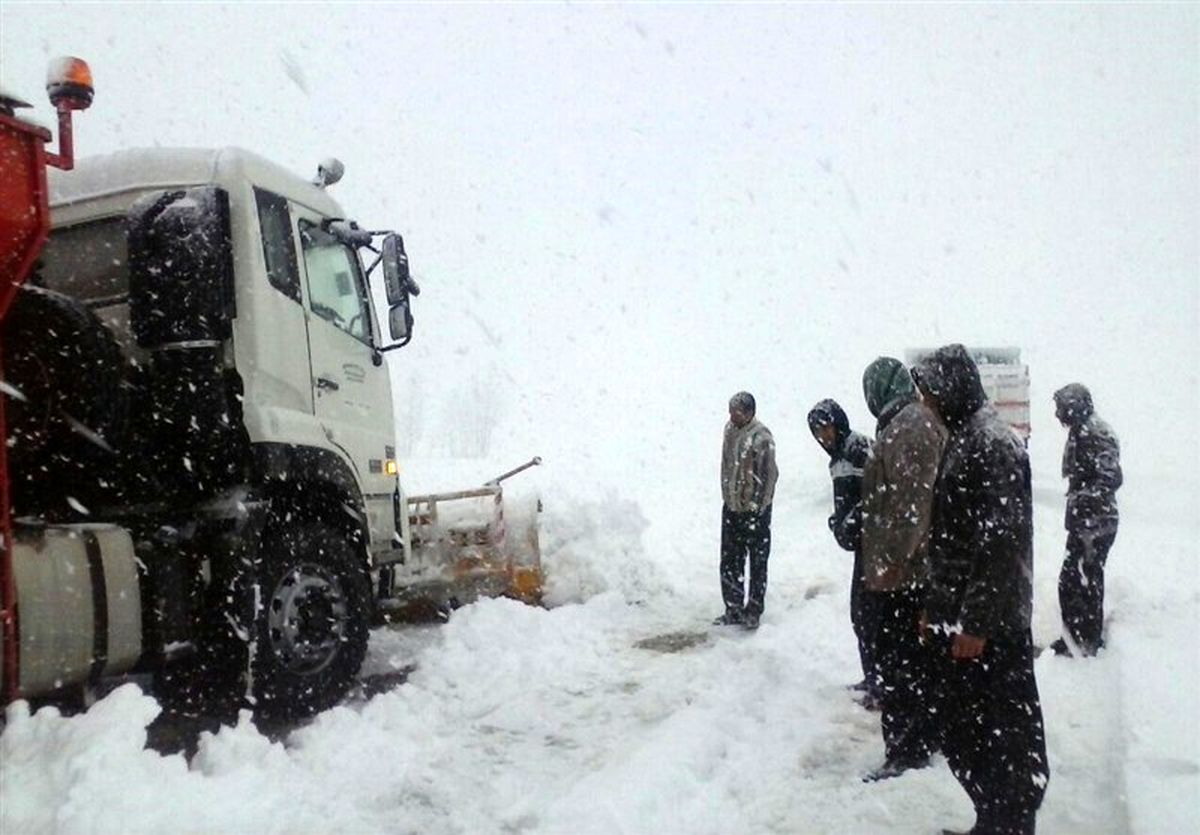 آمادهباش سپاه لرستان برای بازگشایی راههای مسدود شده استان لرستان