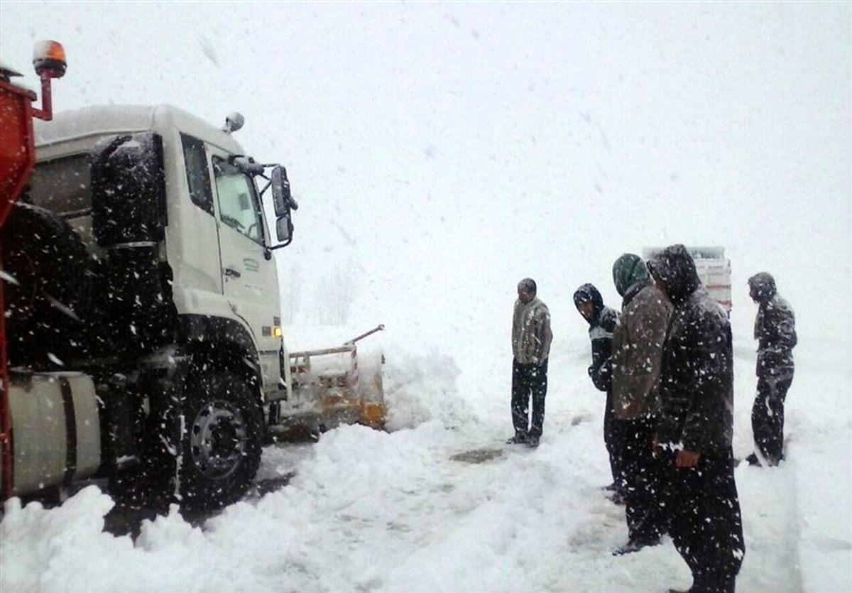 آماده‌باش سپاه لرستان برای بازگشایی راه‌های مسدود شده استان لرستان