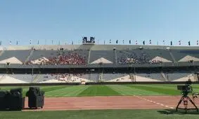حضور ۵ هزار نفر و چند خردسال/ قلیان کشیدن هواداران در اطراف ورزشگاه