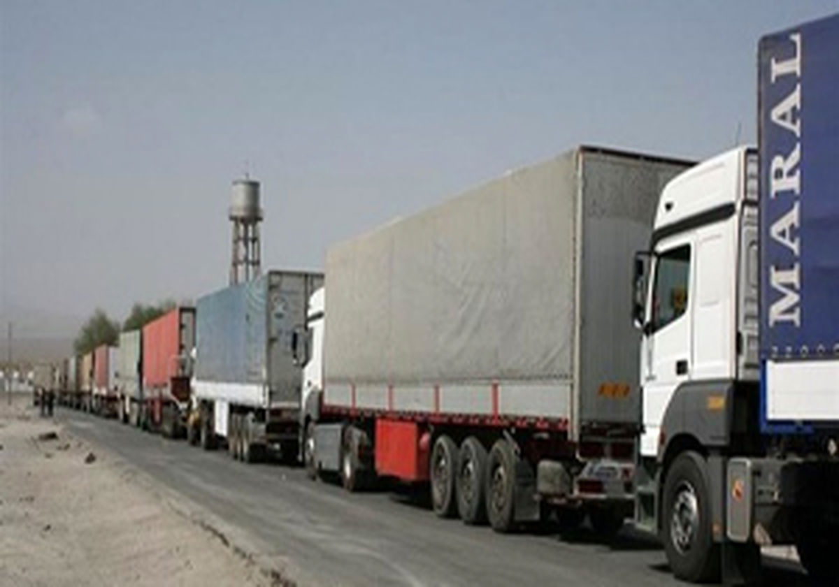 دستگیری ۱۵ نفر از افراد مرتبط با بستن راه کامیونداران
