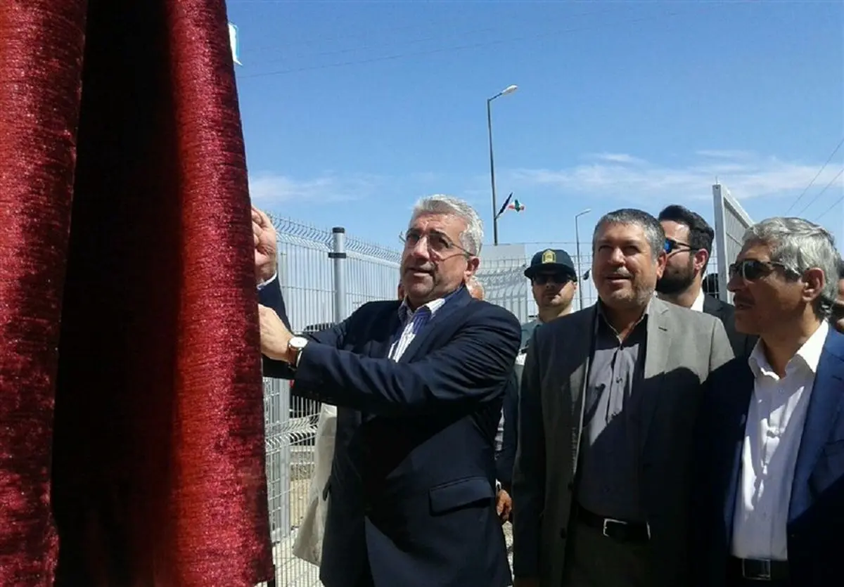 نیروگاه برق خورشیدی دامغان با حضور وزیر نیرو افتتاح شد