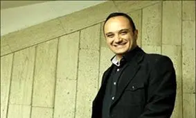 احسان کرمی مجری افتتاحیه جشنواره فیلم فجر شد