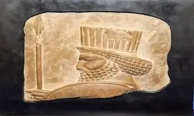 سرباز هخامنشی به کشور برگشت