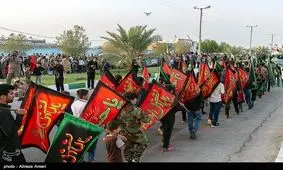 رژه ۵ مهر در آبادان برگزار شد