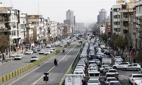 ترافیک سنگین در ورودی کلانشهرها/ مه‌گرفتگی و کاهش دید در برخی محورها