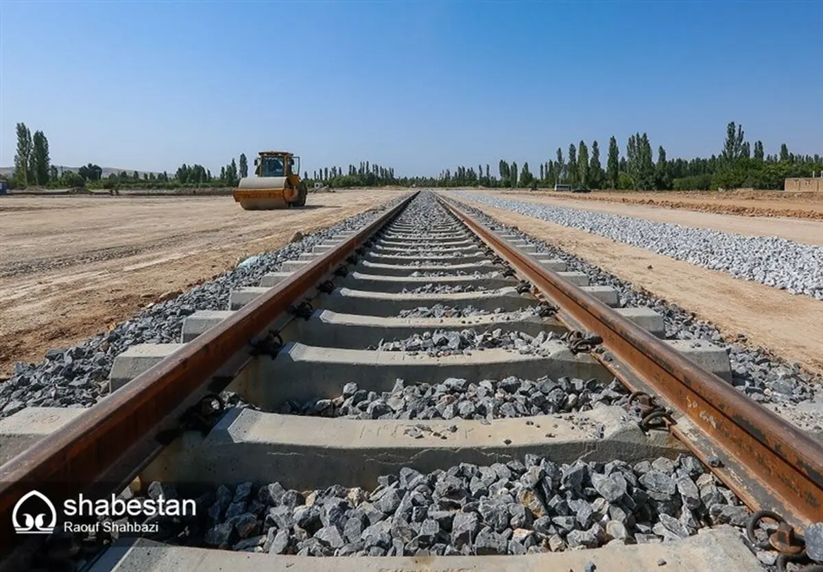 تفاهمنامه مطالعات اتصال مسیر دوم راه‌آهن ایران به ترکیه امضا شد