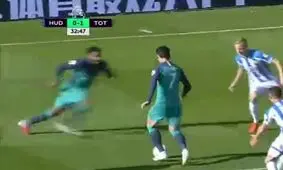 گل دوم هری کین به هادرزفیلد (هادرزفیلد تاون 0_2 تاتنهام)