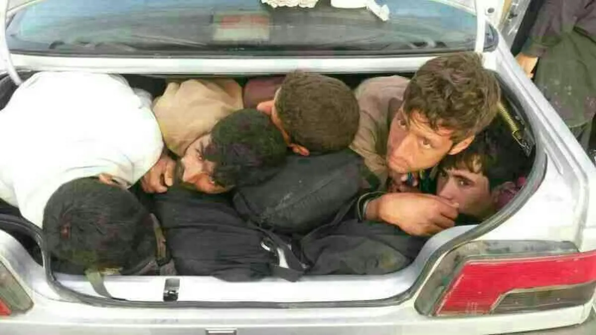 قاچاق انسان در محور ایرانشهر-خاش ۱۲کشته ومجروح برجای گذاشت