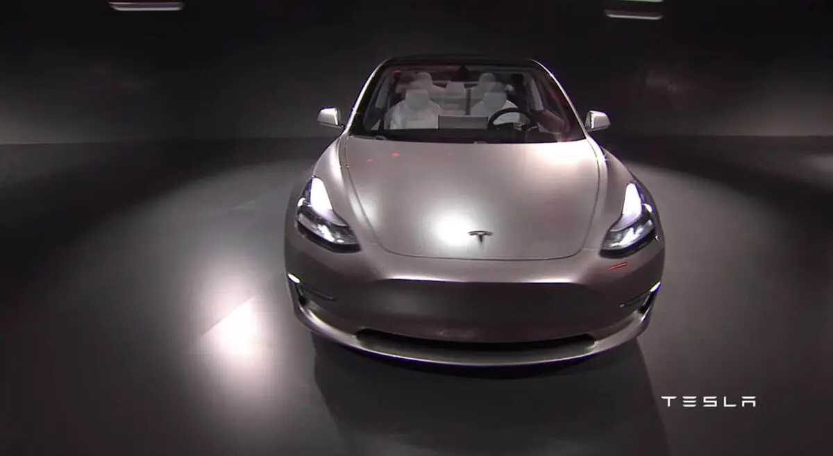 شتاب تسلا مدل 3 در مسافت 400 متر