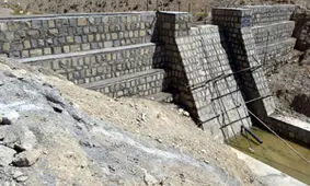 ساخت سه سد خاکی در قشم