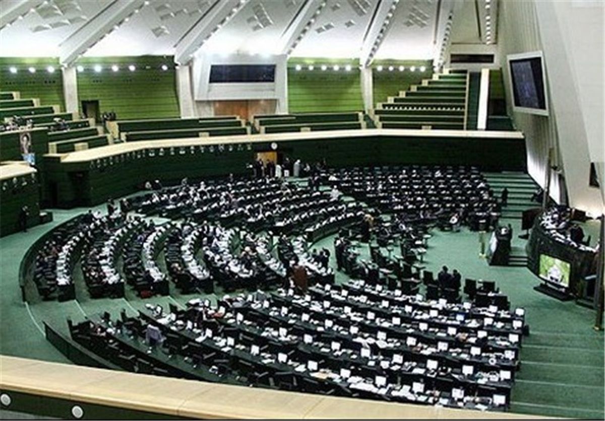 وزارتخانه ها روی ویبره با ساز ناکوک مجلس
