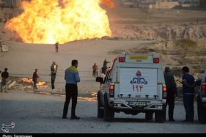 آتش سوزی خط لوله انتقال گاز به اصفهان به روایت تصویر