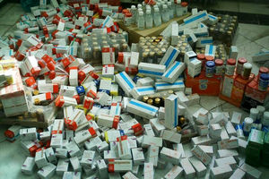 300 هزار قلم داروی غیرمجاز در مرز باشماق کشف شد