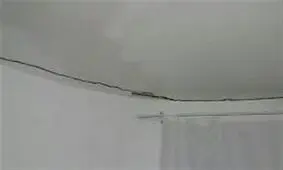 زلزله اردل سبب ترک‌خوردگی برخی از منازل شد