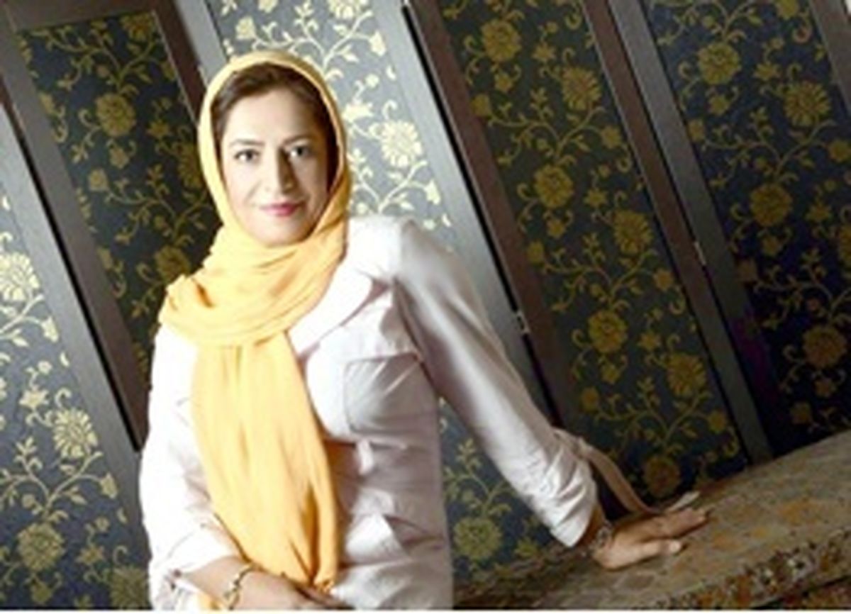 خواهران بازیگر در کنار دوستانشان/ عکس