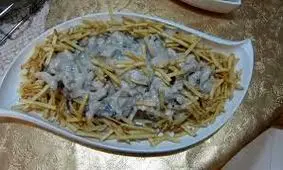 چیکن استروگانف و سس بشامل