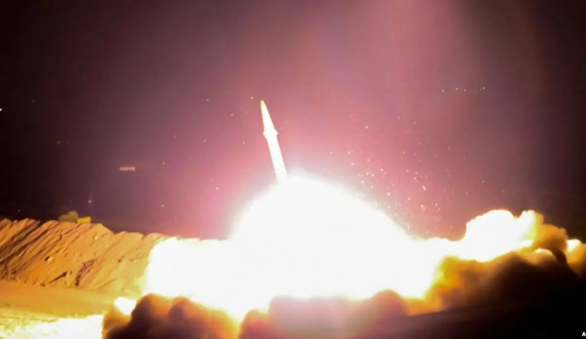 حمله موشکی ایران بیخ گوش آمریکایی ها/ تهران چه پیام‌هایی برای واشنگتن و ریاض داشت؟