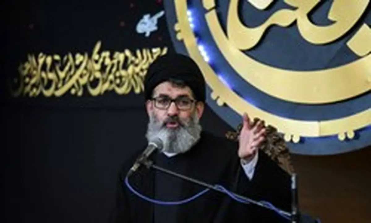 اربعین نماد حج مستضعفان است/ موکب از سیاست جدا نیست