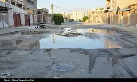 گلایه‌های مردم از مشکلات آب و فاضلاب بندرماهشهر+فیلم