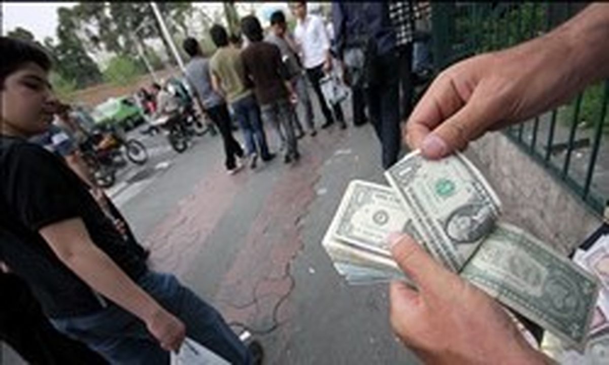 دستگیری شبانه دلالان و دلارفروشان !