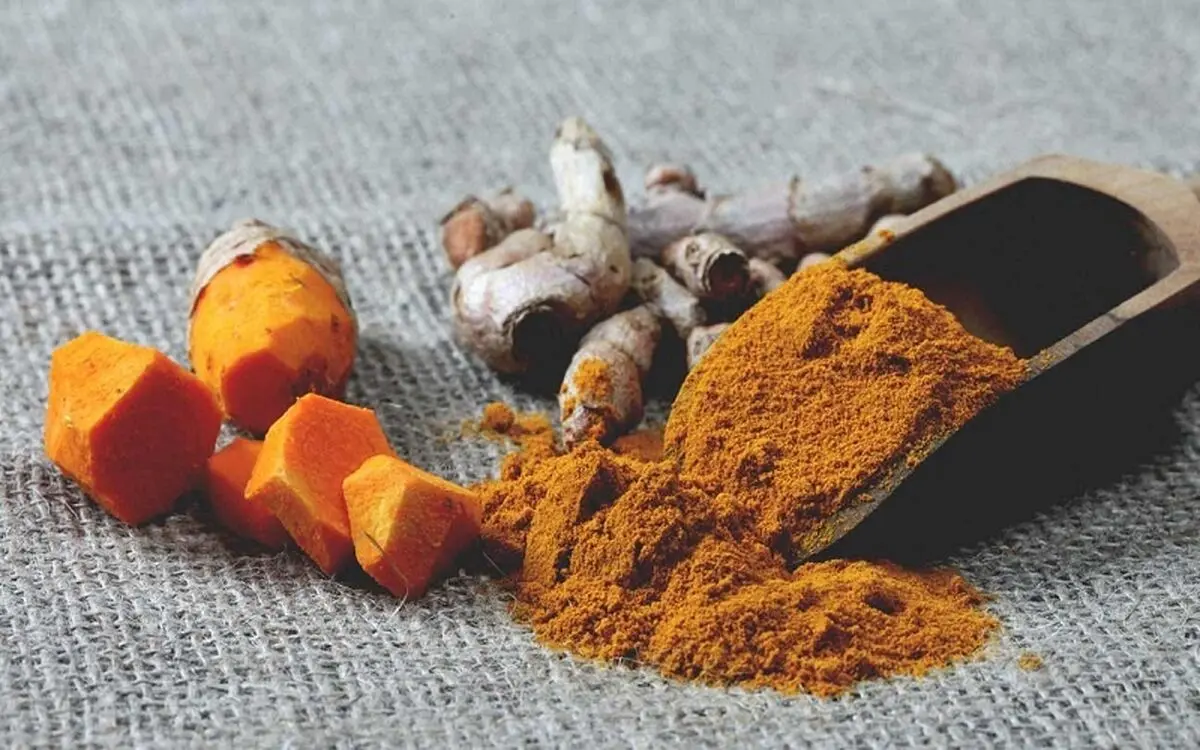 بهترین ادویه برای پوست و مغز