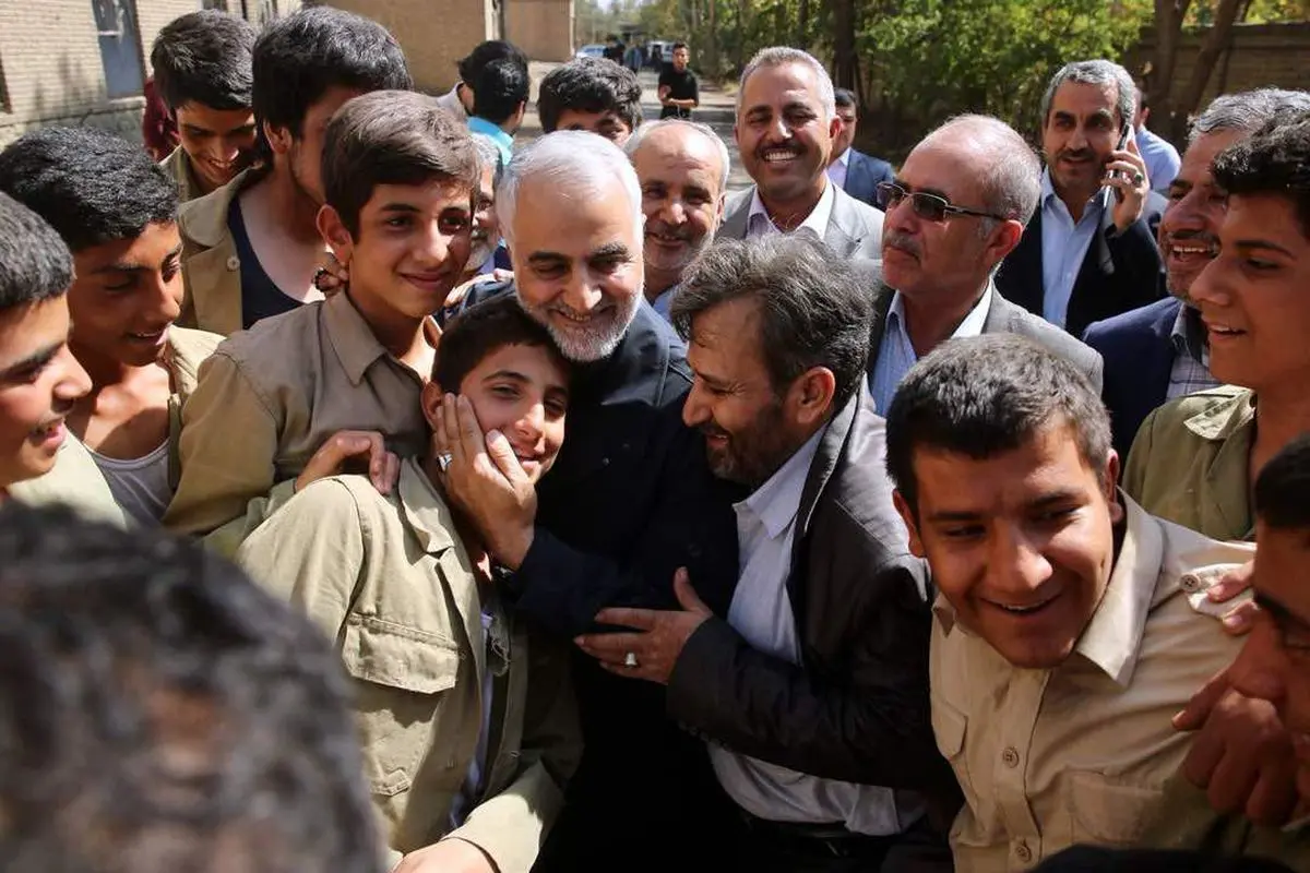 فیلم/ پشت صحنه فیلم «۲۳ نفر» با حضور سردار سلیمانی