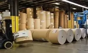 شناسایی و پلمب انبار احتکار کاغذ و لوازم خانگی در کهریزک