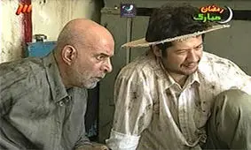 موز خوردن علی صادقی در متهم گریخت