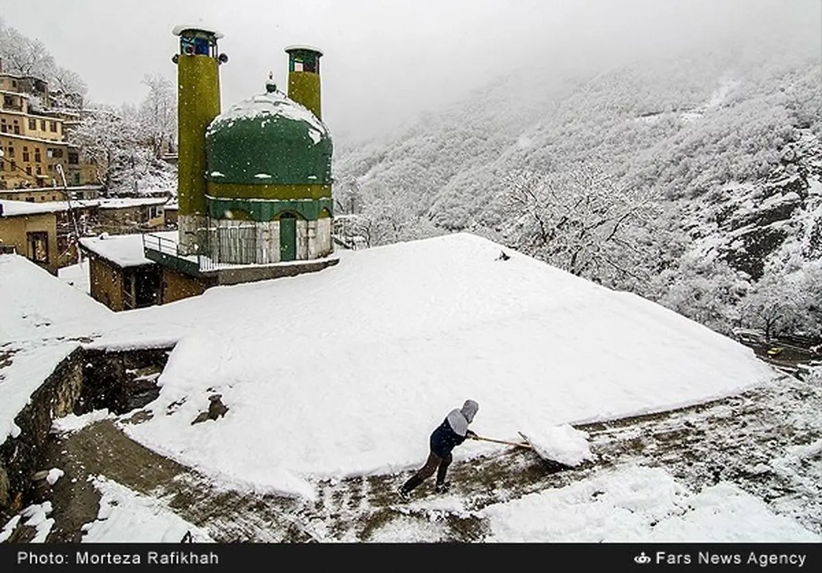 اولین برف پاییزی در ماسوله