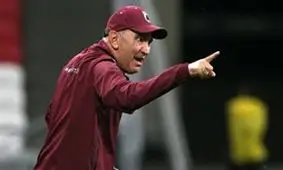 بردیف: آزمون باید گلزنی کند/خداحافظی او از تیم ملی ایران مشخص نیست