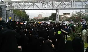 شعار تجمع کنندگان بعد از تصویب CFT: عزا عزاست امروز، روز عزاست امروز