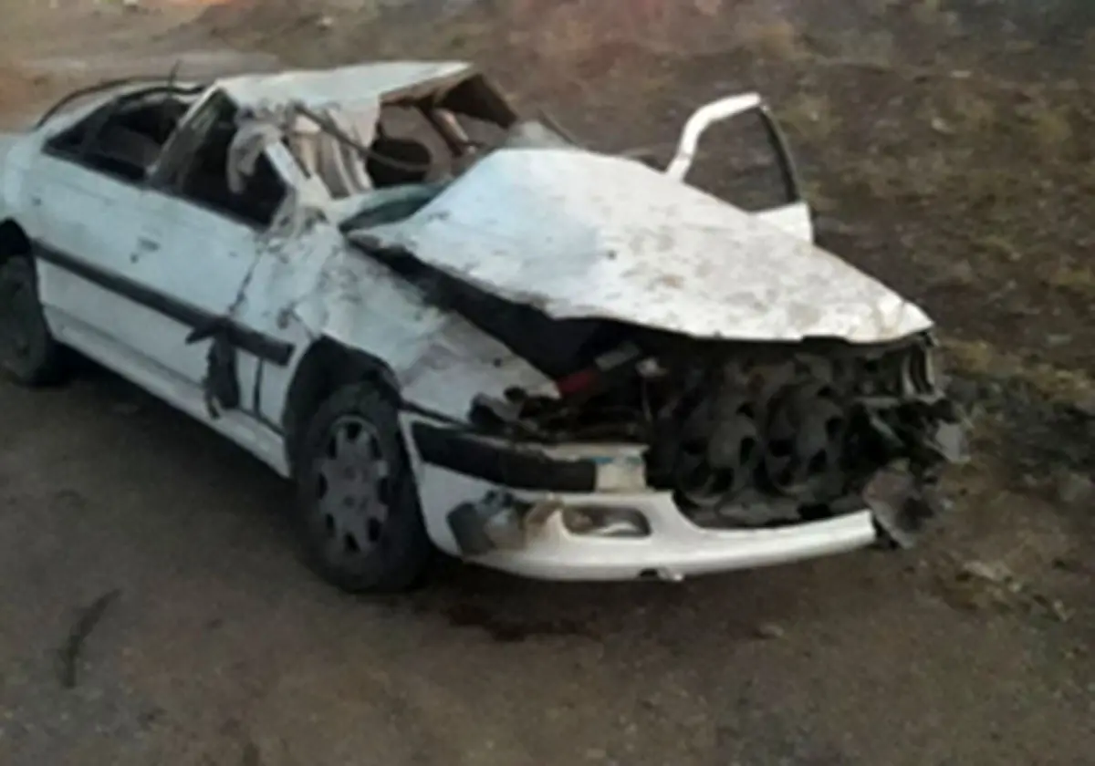 دو کشته و یک مصدوم در واژگونی پژو پارس