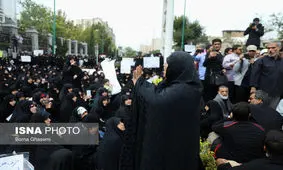 خبرنگار:FATF چیست؟ معترض: نمی‌دانم!