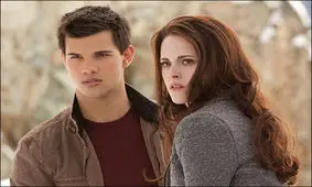 بازگشت خون‌آشامان محبوب به سینما/ «گرگ و میش» ۱۰ ساله شد