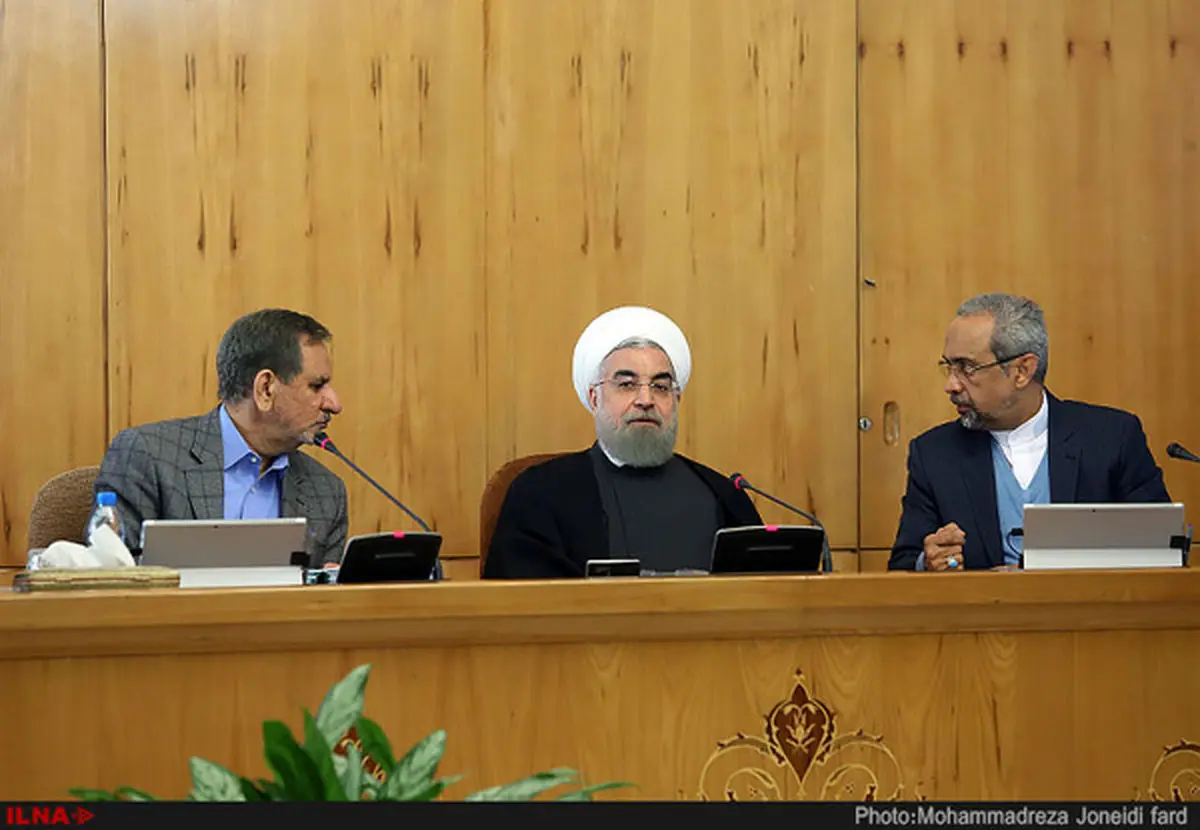 گزینه‌های تصدی وزارت کار، اقتصاد و صمت/ شریعتمداری، دژپسند، آخوندی، محمدی، رحمانی، ویسه و وزارتخانه‌های بی‌وزیر