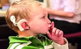 دلایل ابتلا به تنبلی گوش/ عوارض بدشنوایی را جدی بگیرید