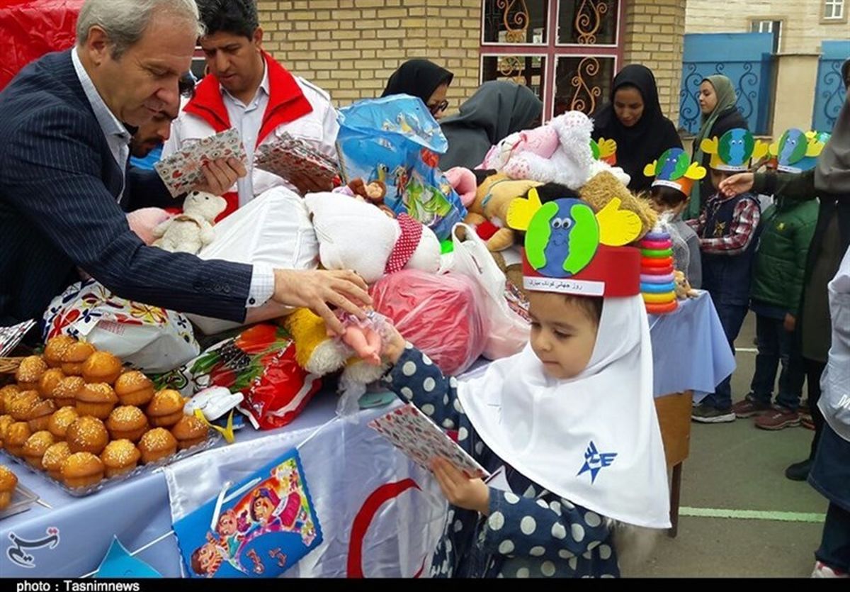 مراسم روز جهانی کودک در زنجان به روایت تصویر