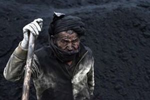 یک کارگر طبسی در معدن زغال‌سنگ جان باخت