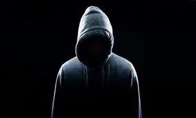 هر نیروی خدماتی را به خانه تان راه ندهید/ بعضی از آنها با هدف تهیه فیلم سیاه و اخاذی از شما وارد خانه تان می شوند