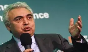 انتقاد آژانس بین‌المللی انرژی از گرانی نفت/ اوپک باید تولید خود را افزایش دهد