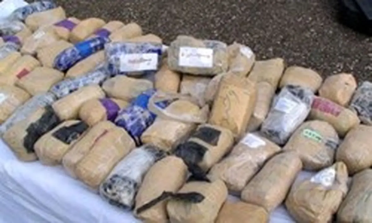 دستگیری 4 سوداگر مرگ و کشف بیش از یک تن موادمخدر در سیستان وبلوچستان