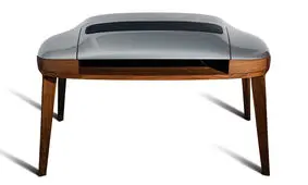 میز تحریر پورشه، رونمایی شد