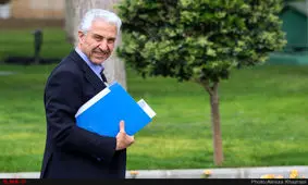 وزیر علوم: پیشنهادی برای استعفا از وزارت علوم نداشته‌ام/ بگویند، می‌روم