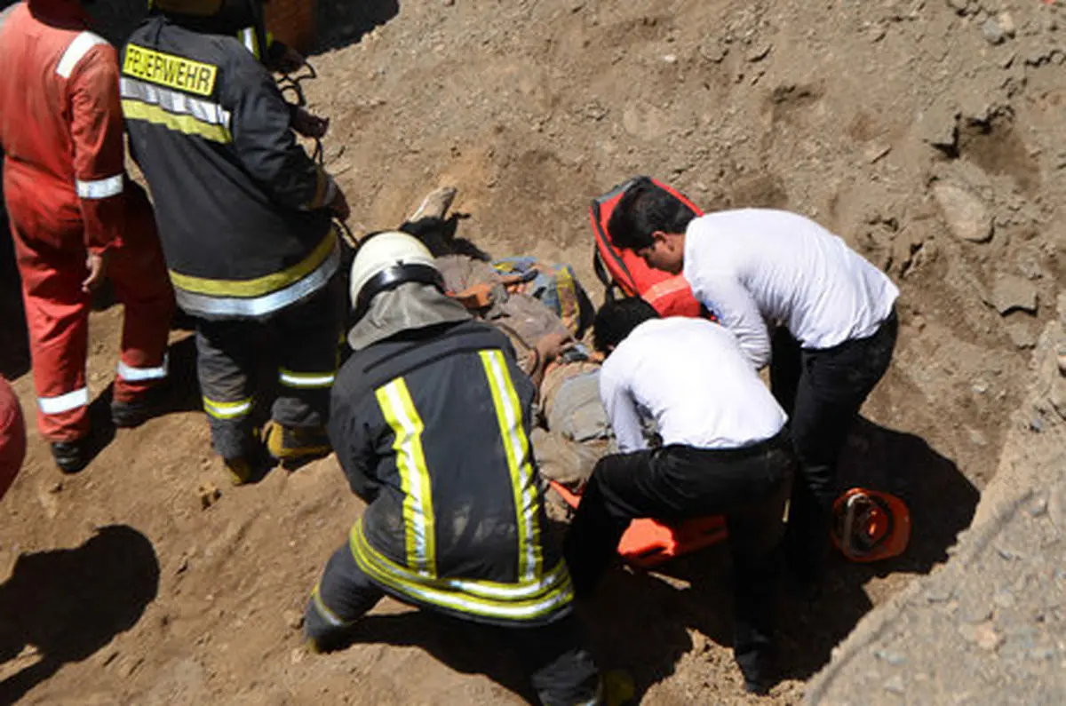 ریزش آوار ساختمان نیمه‌کاره جان جوان 35 ساله را گرفت